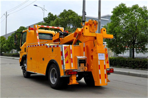 舟曲高速路拖车费